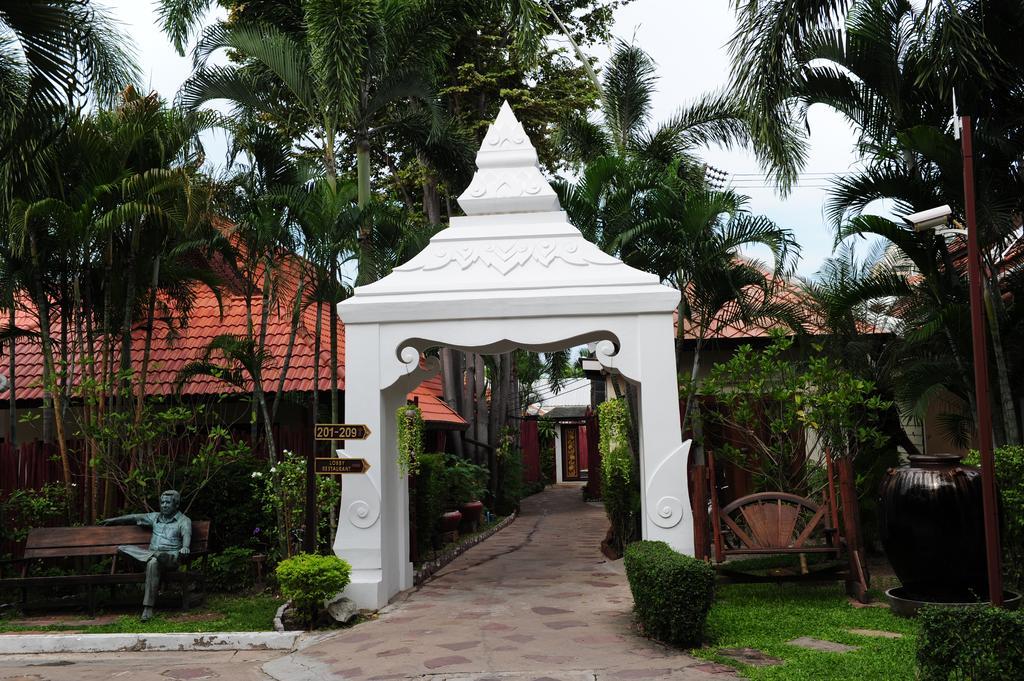 Napalai Pool Villa Resort Pattaya Dış mekan fotoğraf